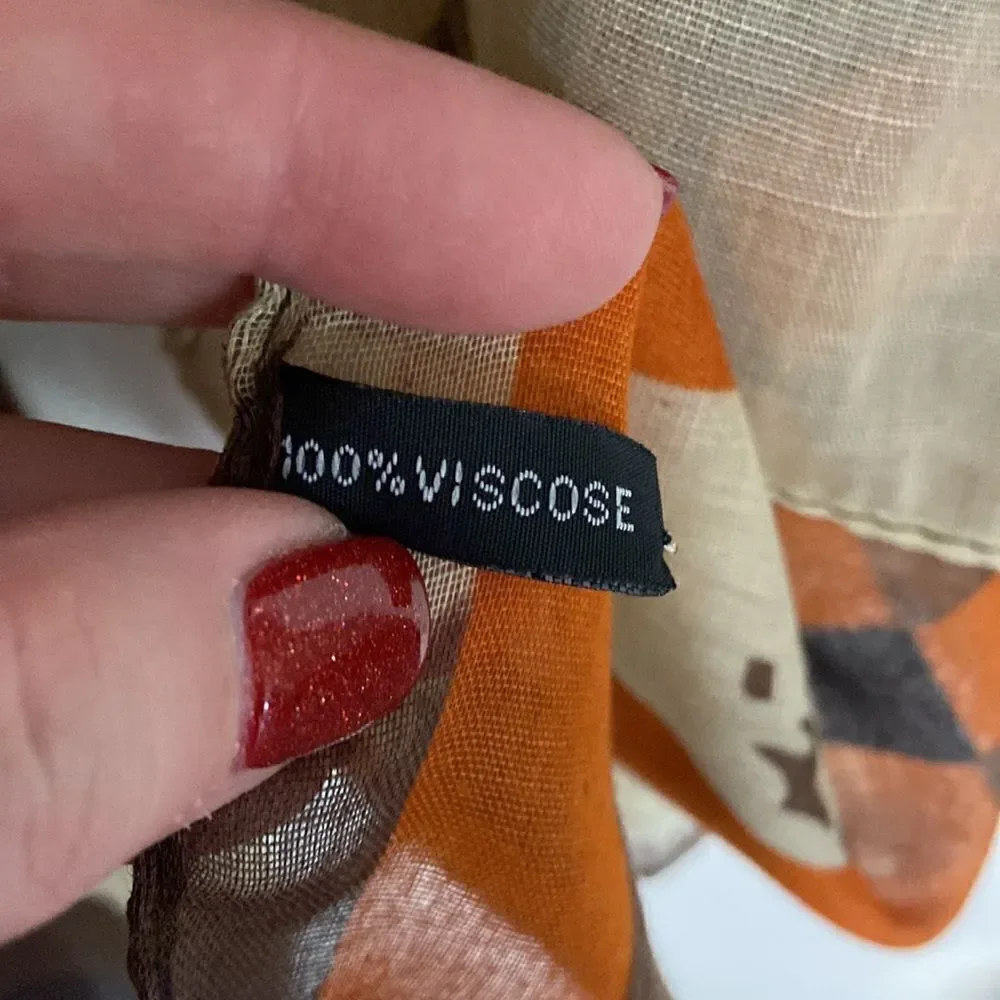Scarf 100% viscose NWOT large size